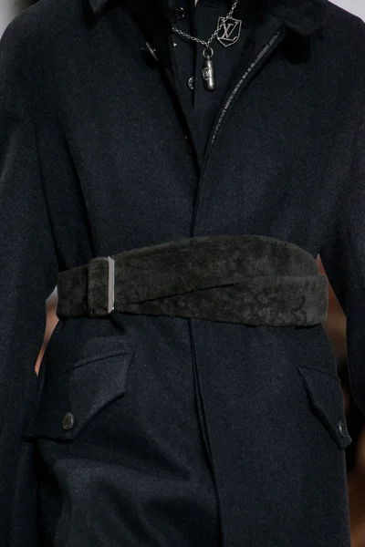 Look 2